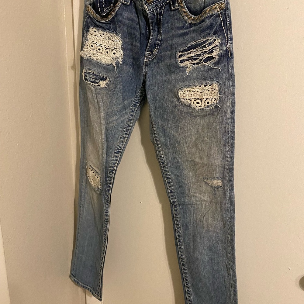 Miss Me Distressed Light Blue Cropped Jeans